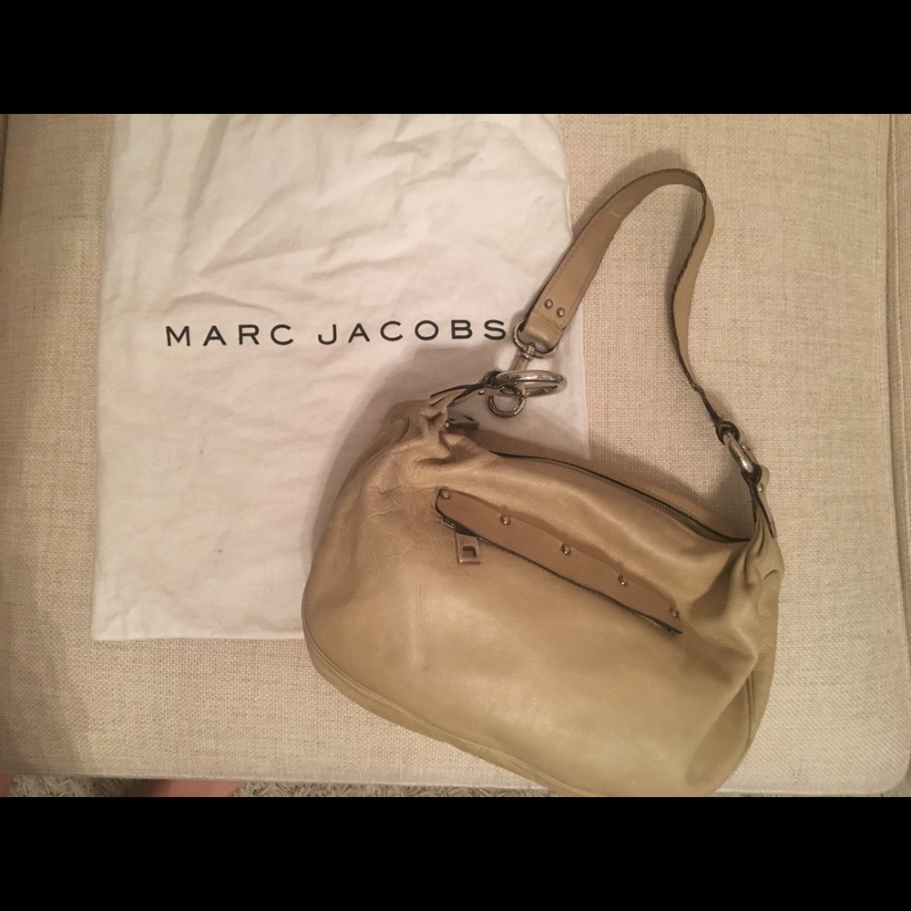 Marc Jacobs Beige Leather Hobo Bag